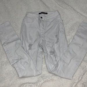 White ripped skinny jeans